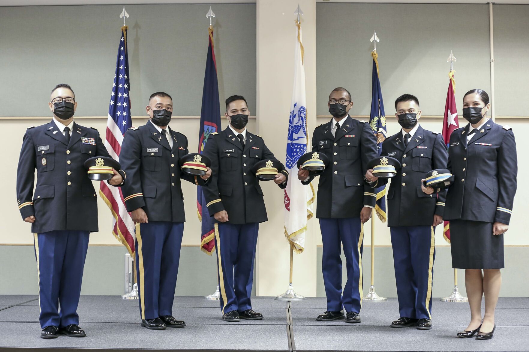 Guam Guard welcomes 6 new second lieutenants